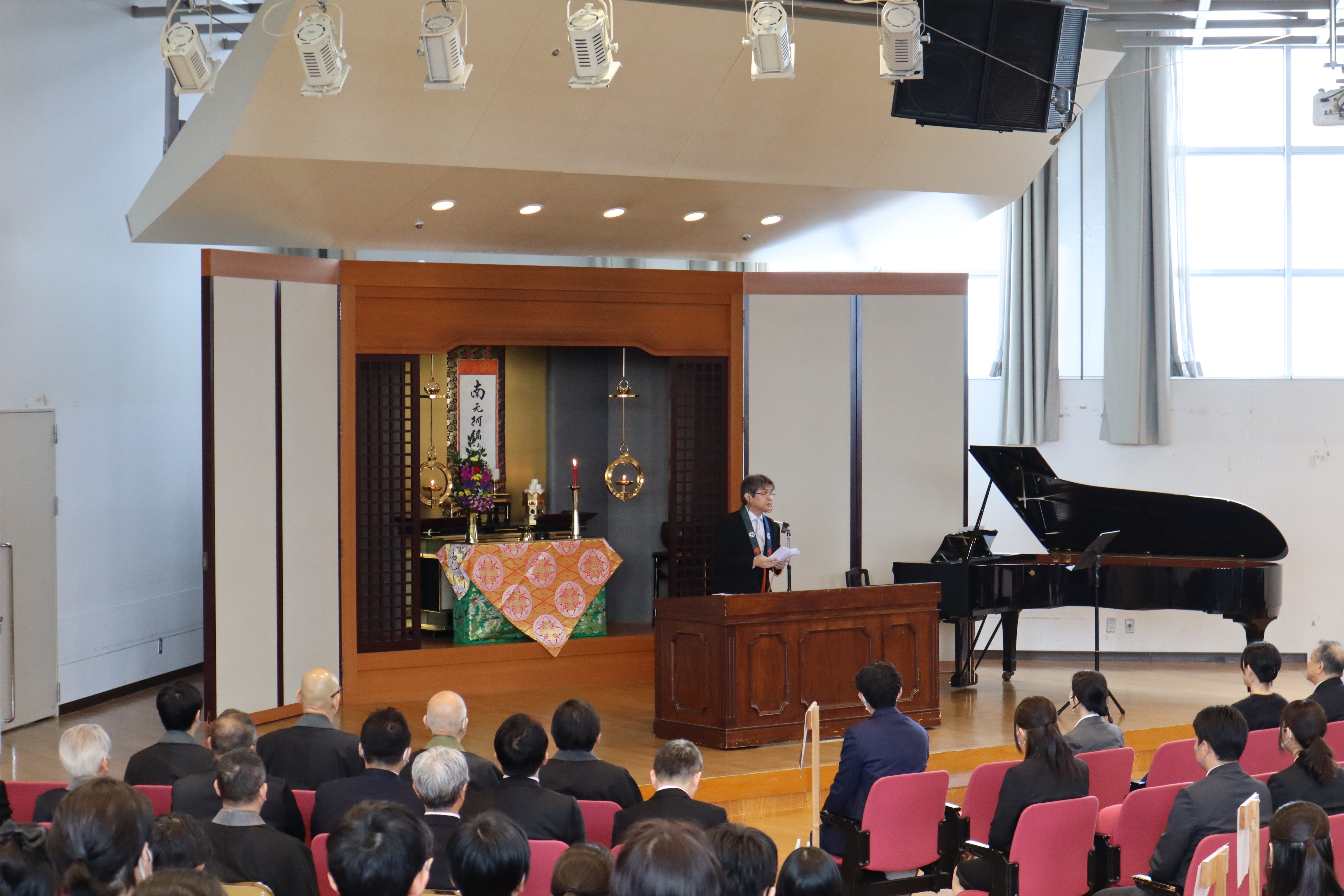 福田学長 式辞の様子