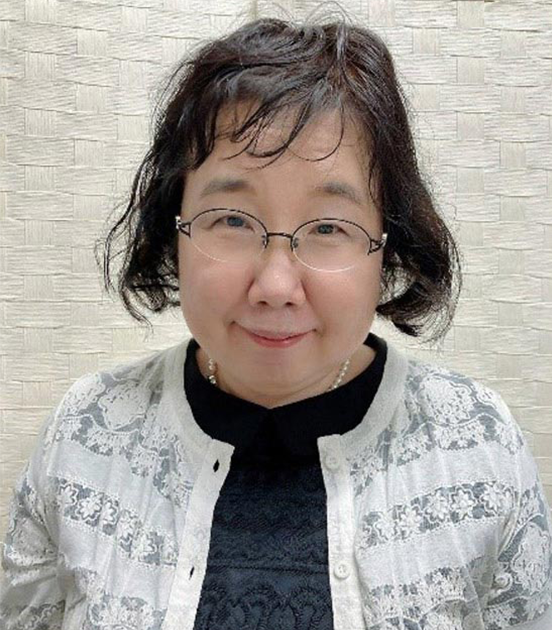 小沢 日美子 教授の写真